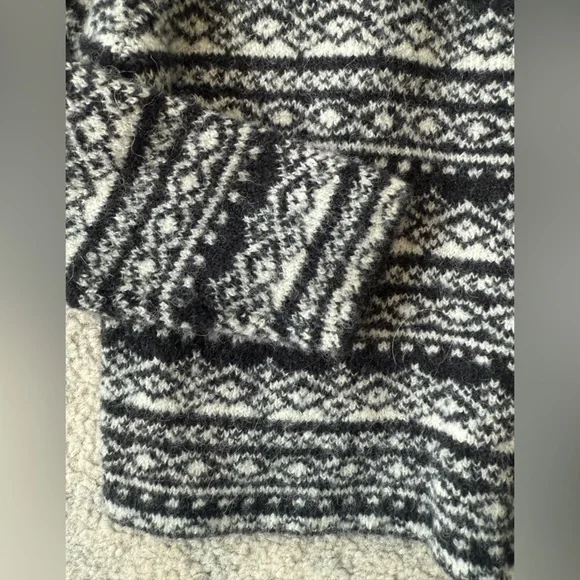 CrewCuts Girls' Fair Isle cropped sweater in Supersoft yarn | size xxs 2-3 - Picture 3 of 8